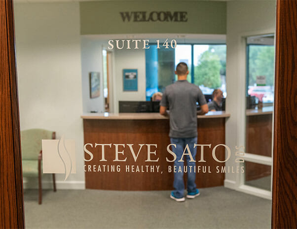 Entrance to Steve A. Sato, DDS dental office