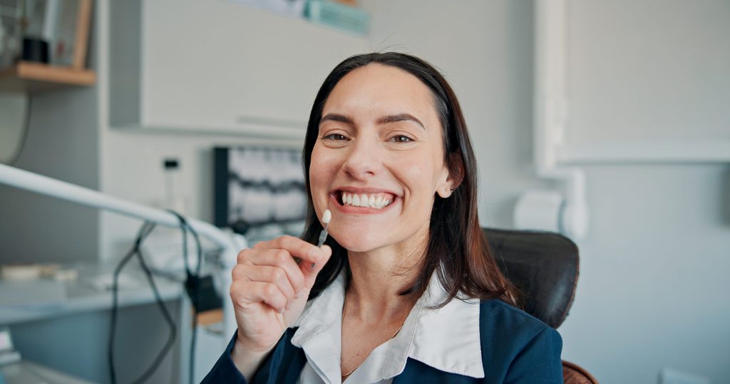 5 Signs It May Be Time to Replace a Missing Tooth With a Dental Implant